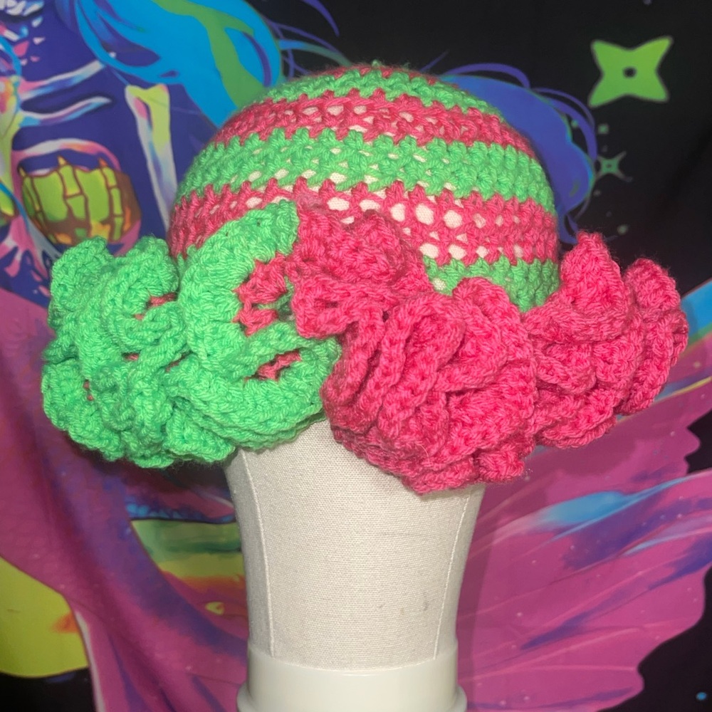 Cosmo And Wanda Crochet Ruffle Hat